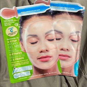 2 HYDROGEL FACE MASKS (UNOPENED)